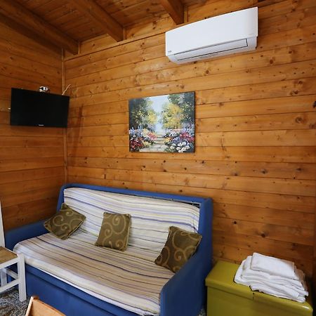 Chalet Impero Βίλα Scauri  Εξωτερικό φωτογραφία