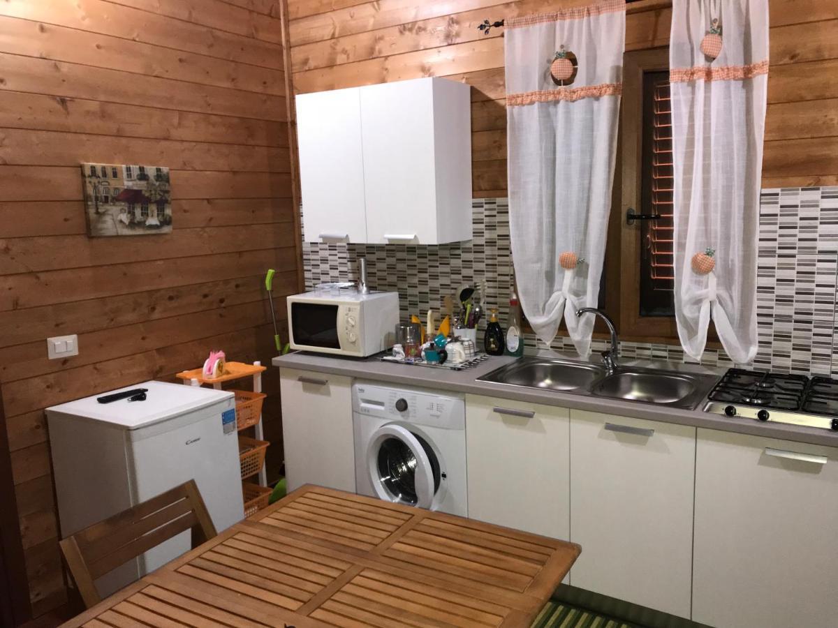 Chalet Impero Βίλα Scauri  Εξωτερικό φωτογραφία