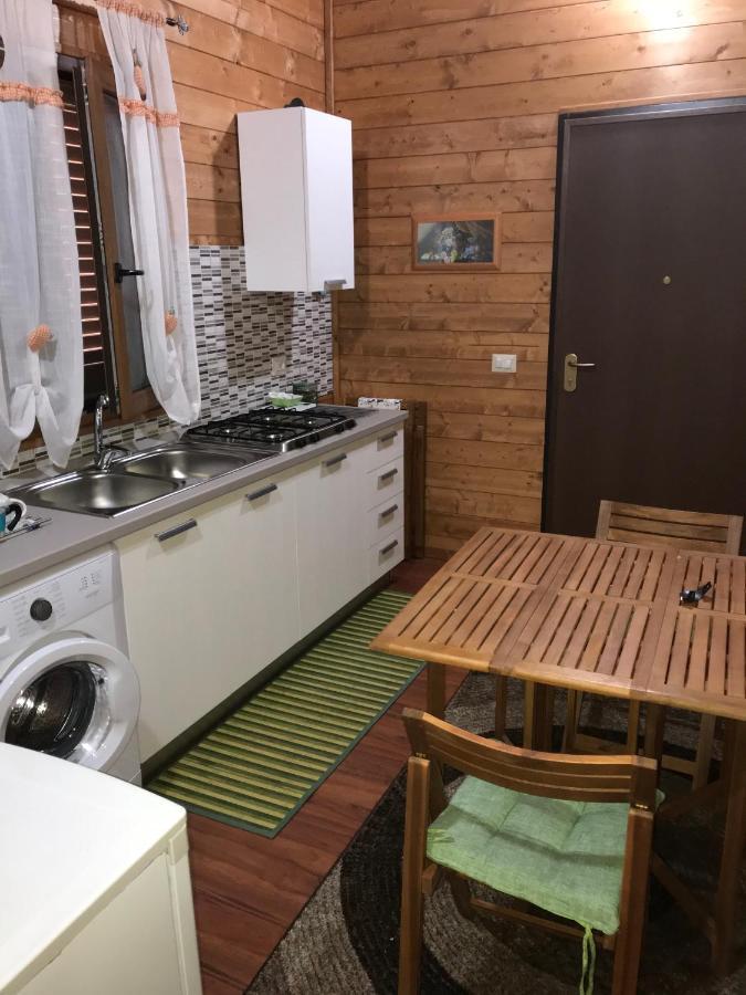 Chalet Impero Βίλα Scauri  Εξωτερικό φωτογραφία
