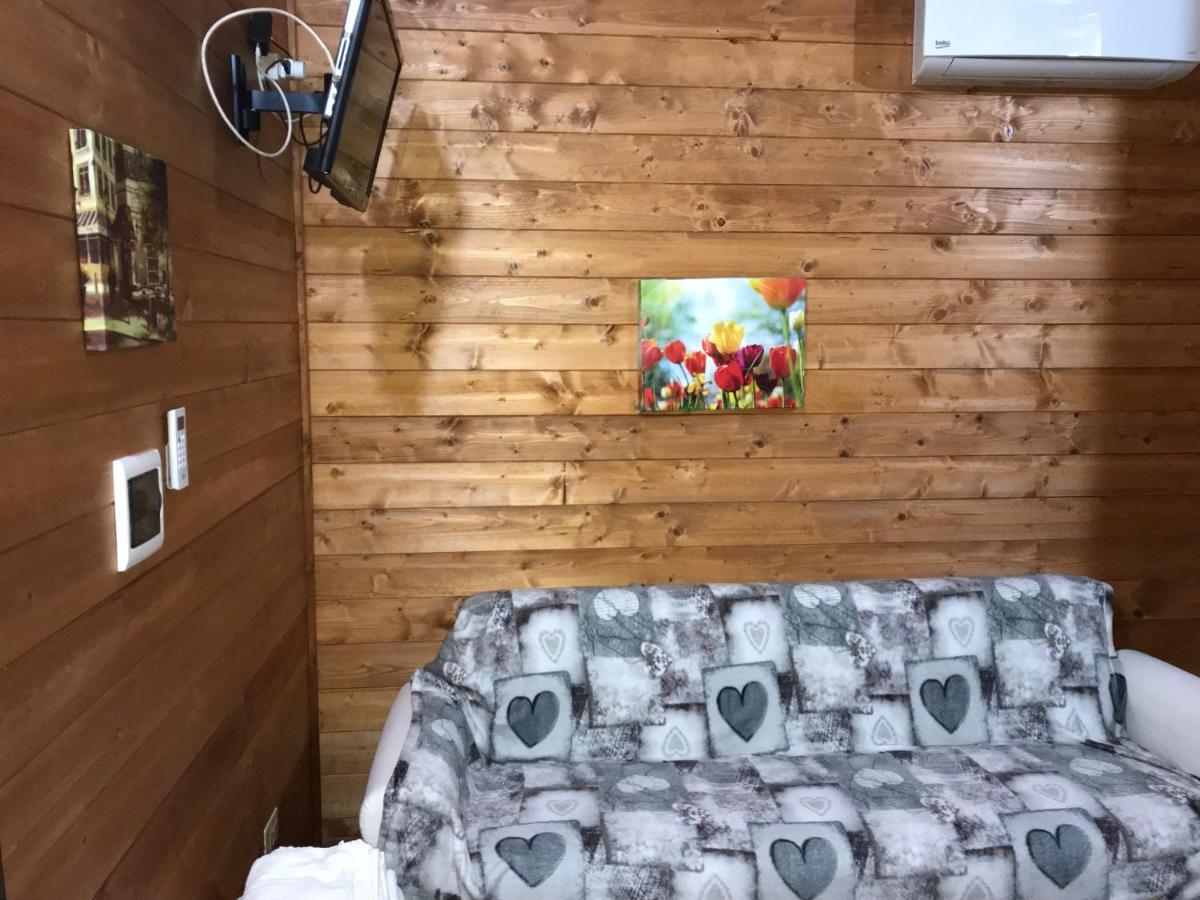 Chalet Impero Βίλα Scauri  Εξωτερικό φωτογραφία